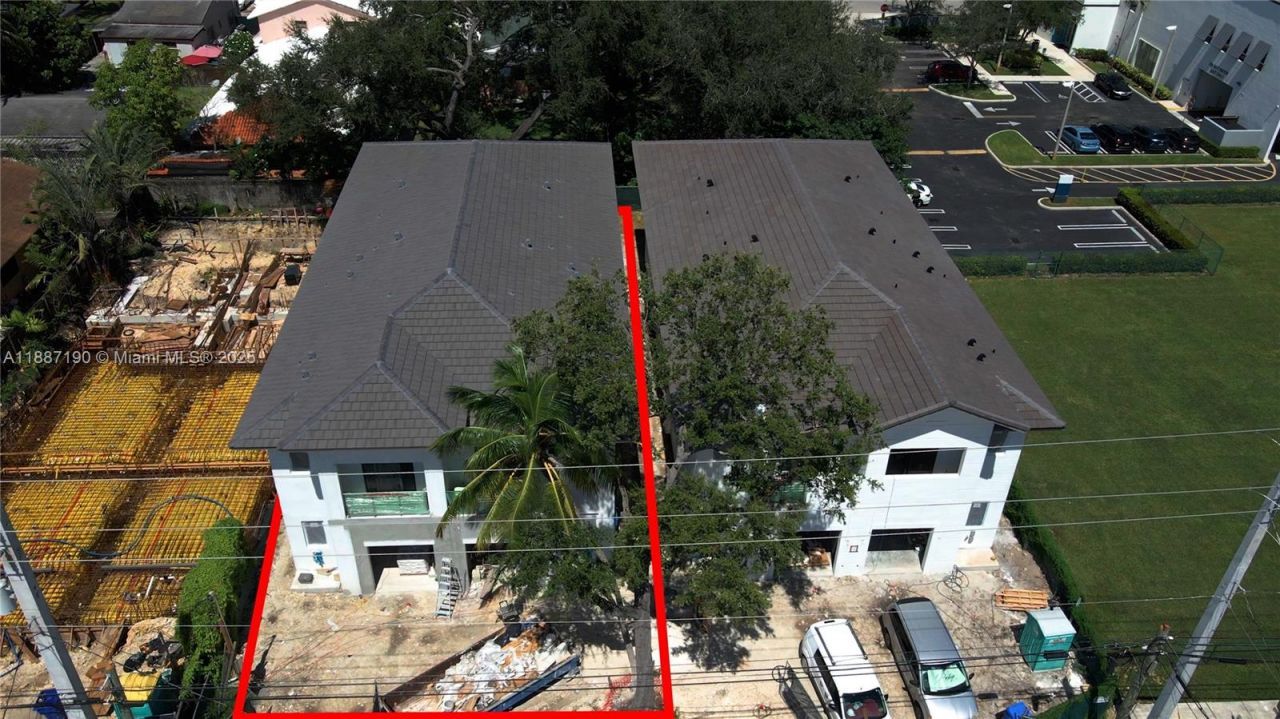 2745 SW 23rd Ter (west), Miami, FL 33145 Photo