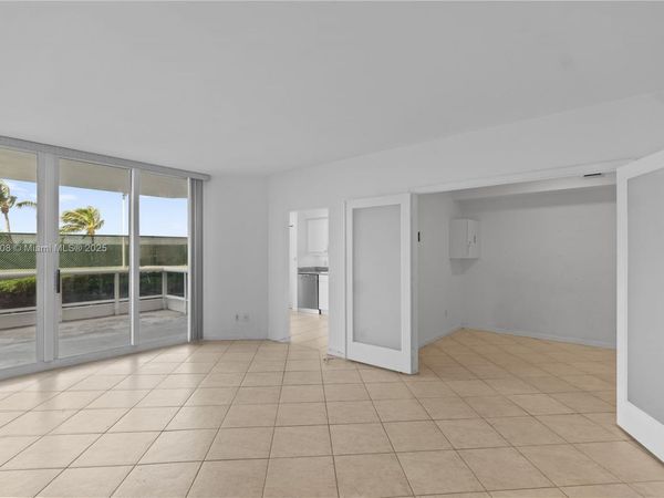 4779 Collins Ave, Unit 506, Miami Beach, FL 33140