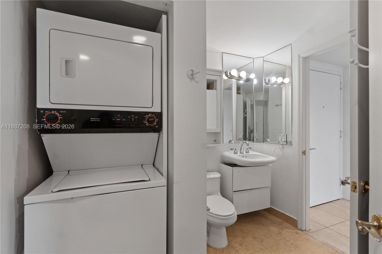 4779 Collins Ave, Unit 506, Miami Beach, FL 33140 Photo