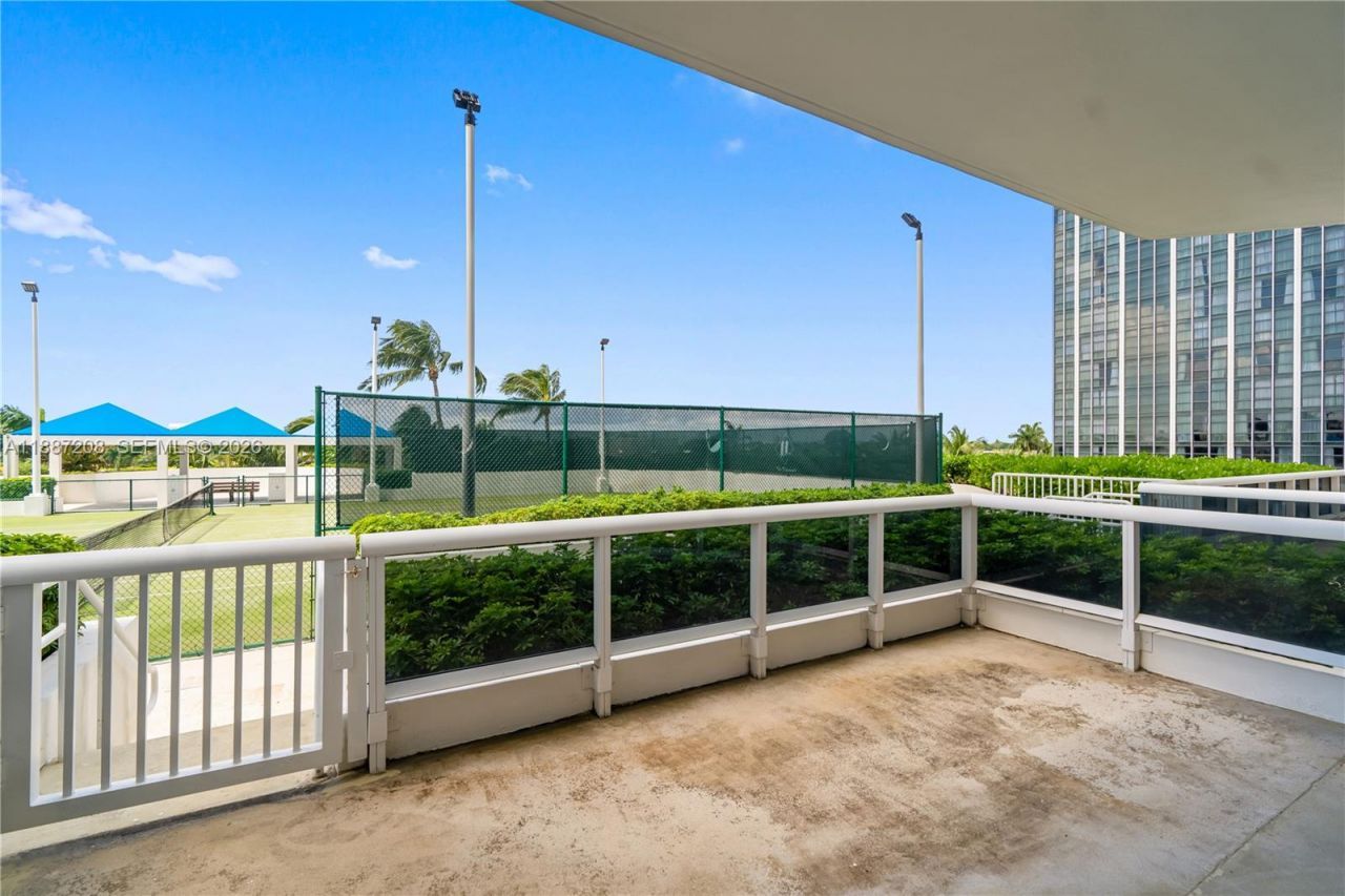 4779 Collins Ave, Unit 506, Miami Beach, FL 33140 Photo
