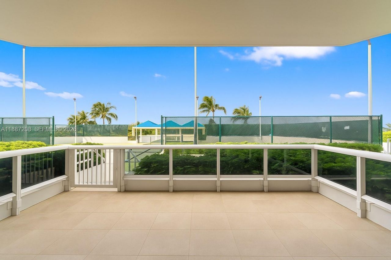 4779 Collins Ave, Unit 506, Miami Beach, FL 33140 Photo