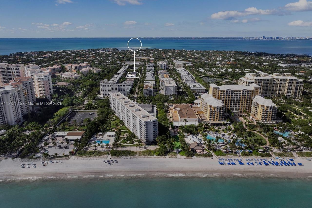 200 Sunrise Dr, Unit 200D, Key Biscayne, FL 33149 Photo
