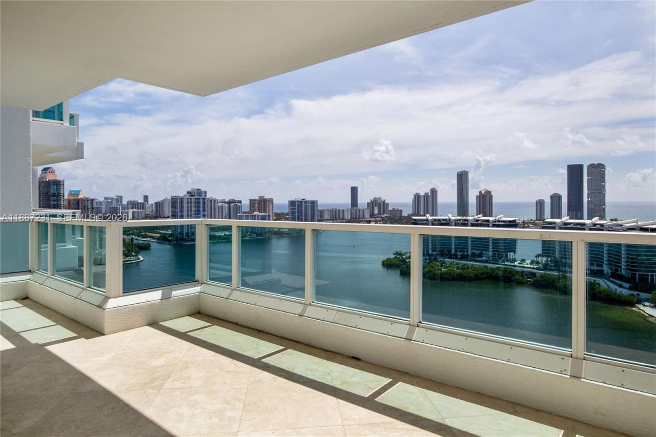 3201 NE 183rd St, Unit PH2904-05, Aventura, FL 33160 Photo