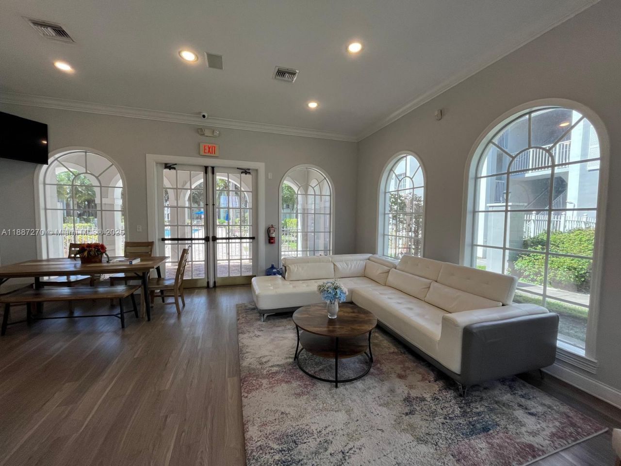 655 SW 111th Way, Unit 308, Pembroke Pines, FL 33025 Photo