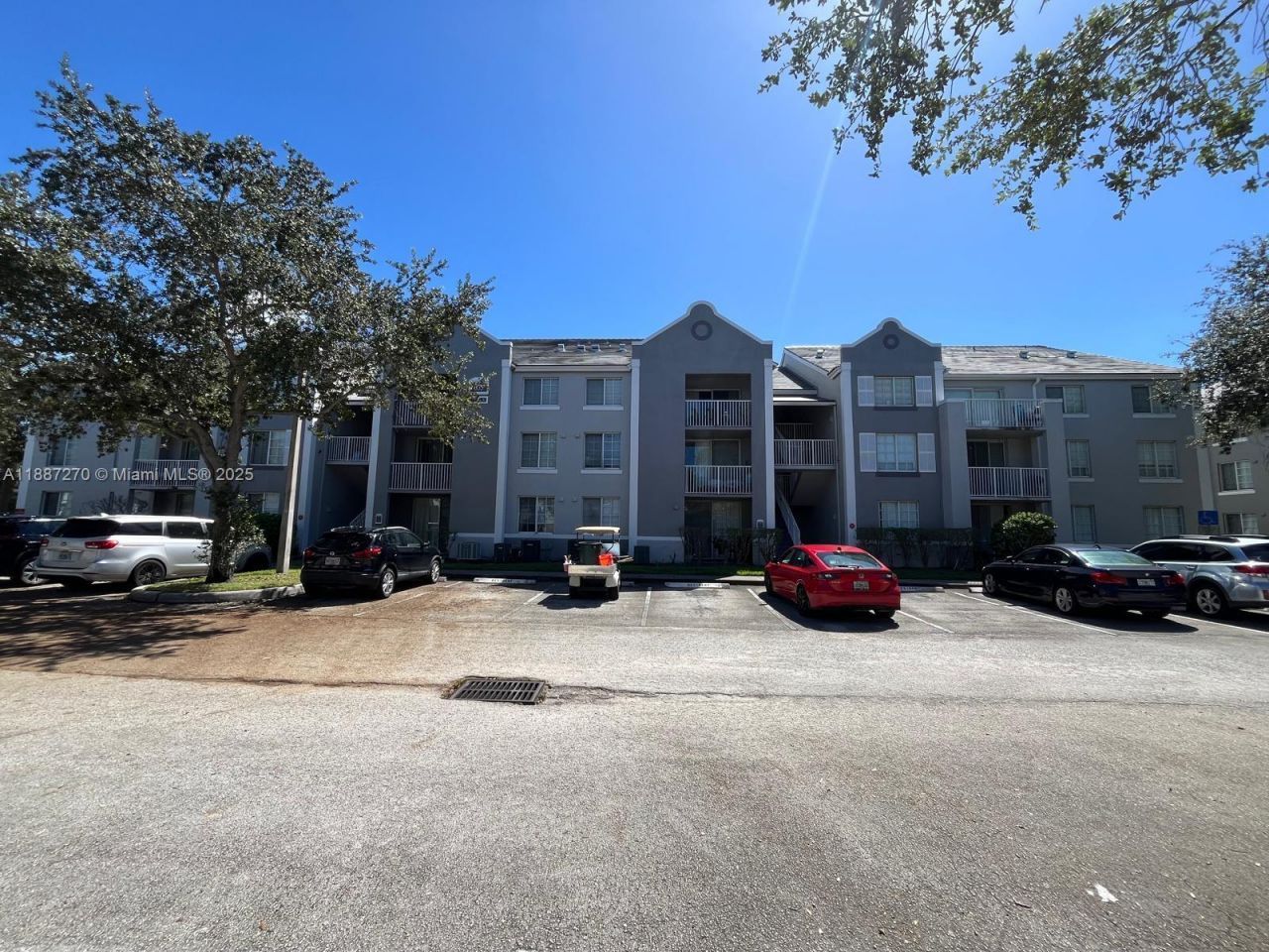 655 SW 111th Way, Unit 308, Pembroke Pines, FL 33025 Photo