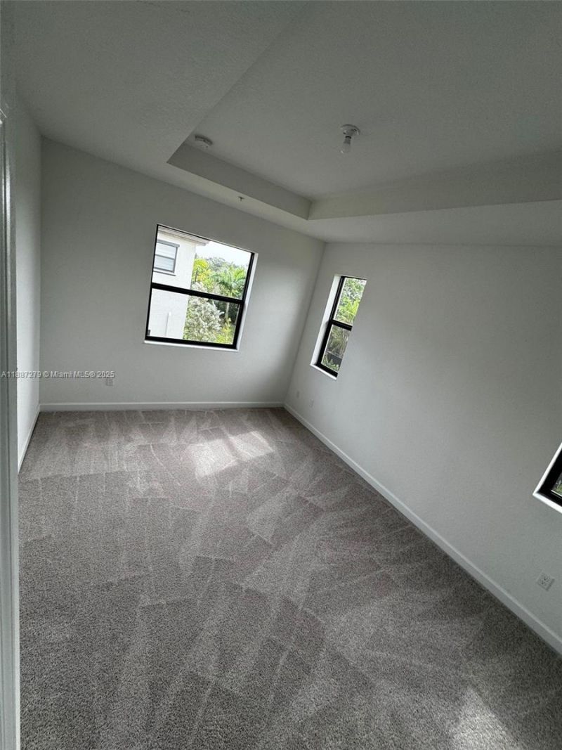 285 SW 159th Ln, Pembroke Pines, FL 33027 Photo