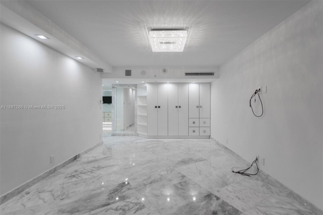 19195 Mystic Pointe Dr, Unit 2707, Aventura, FL 33180 Photo