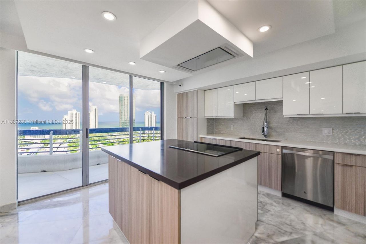 19195 Mystic Pointe Dr, Unit 2707, Aventura, FL 33180 Photo