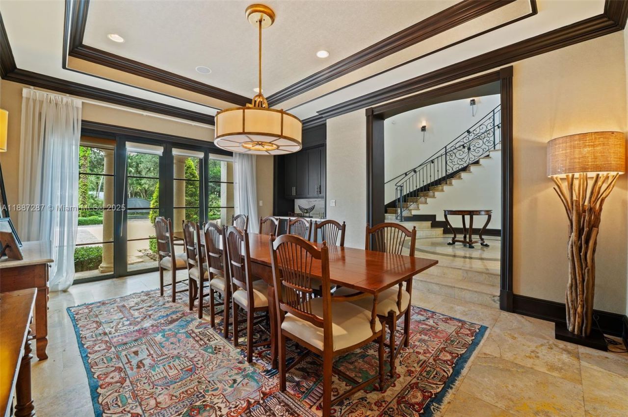 9601 SW 60 Ct, Pinecrest, FL 33156 Photo