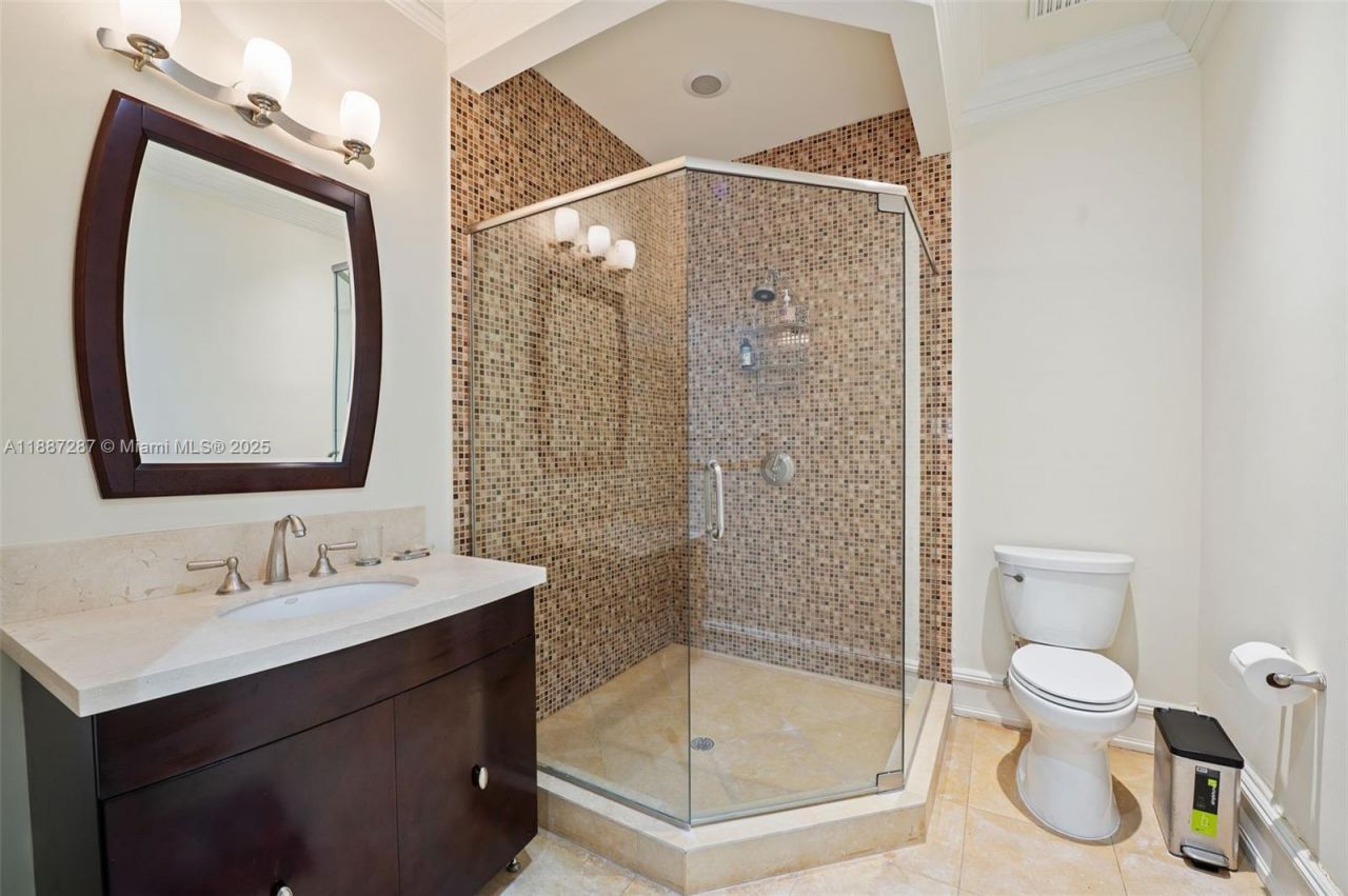 9601 SW 60 Ct, Pinecrest, FL 33156 Photo