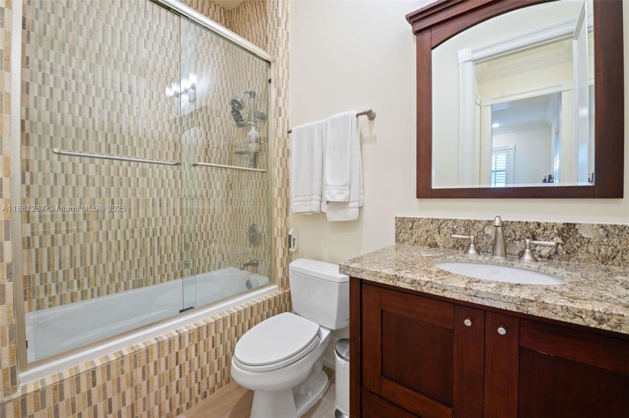 9601 SW 60 Ct, Pinecrest, FL 33156 Photo