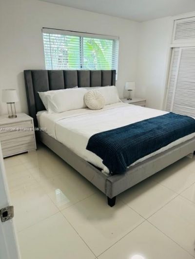 1030 NE 80th St, Unit 4, Miami, FL 33138 Photo