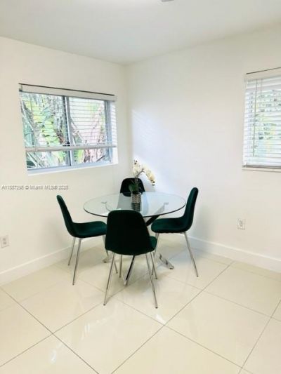 1030 NE 80th St, Unit 4, Miami, FL 33138 Photo