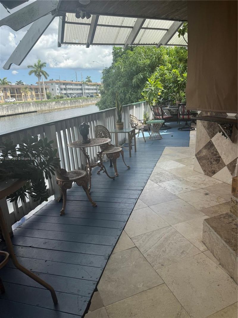 7643 NW South River Dr, Medley, FL 33166 Photo