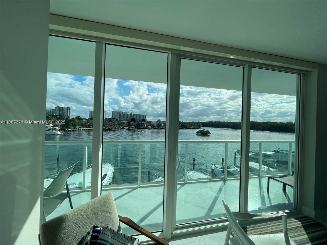 400 Sunny Isles Blvd, Unit 317, Sunny Isles Beach, FL 33160 Photo