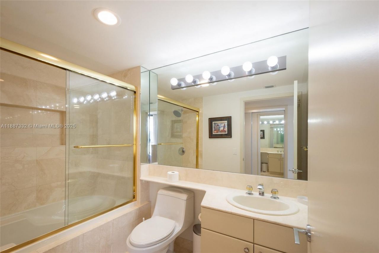 2000 Island Blvd, Unit 1002, Aventura, FL 33160 Photo