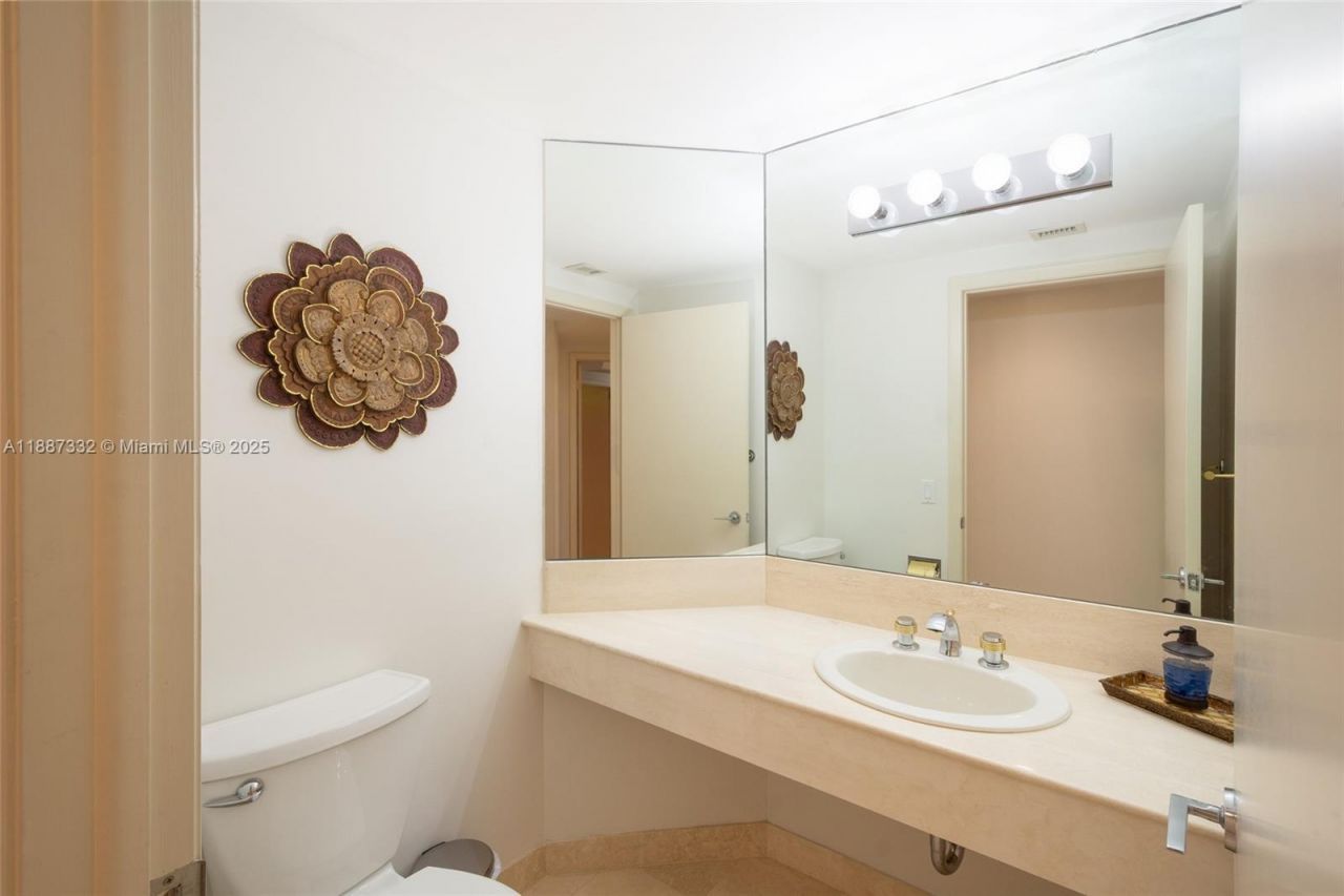 2000 Island Blvd, Unit 1002, Aventura, FL 33160 Photo