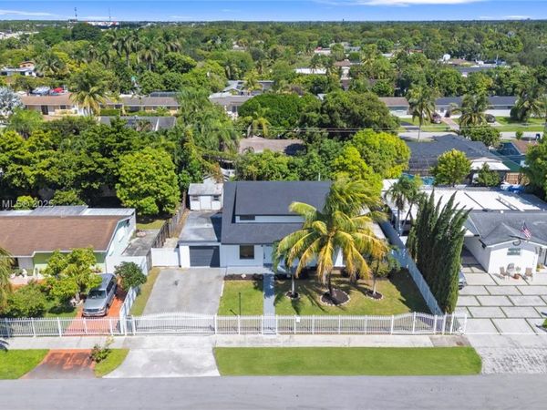 11301 SW 177th St, Miami, FL 33157