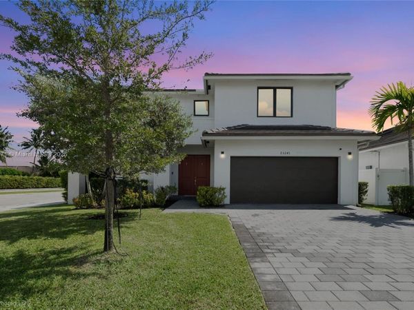 23241 SW 107th Ave, Miami, FL 33032