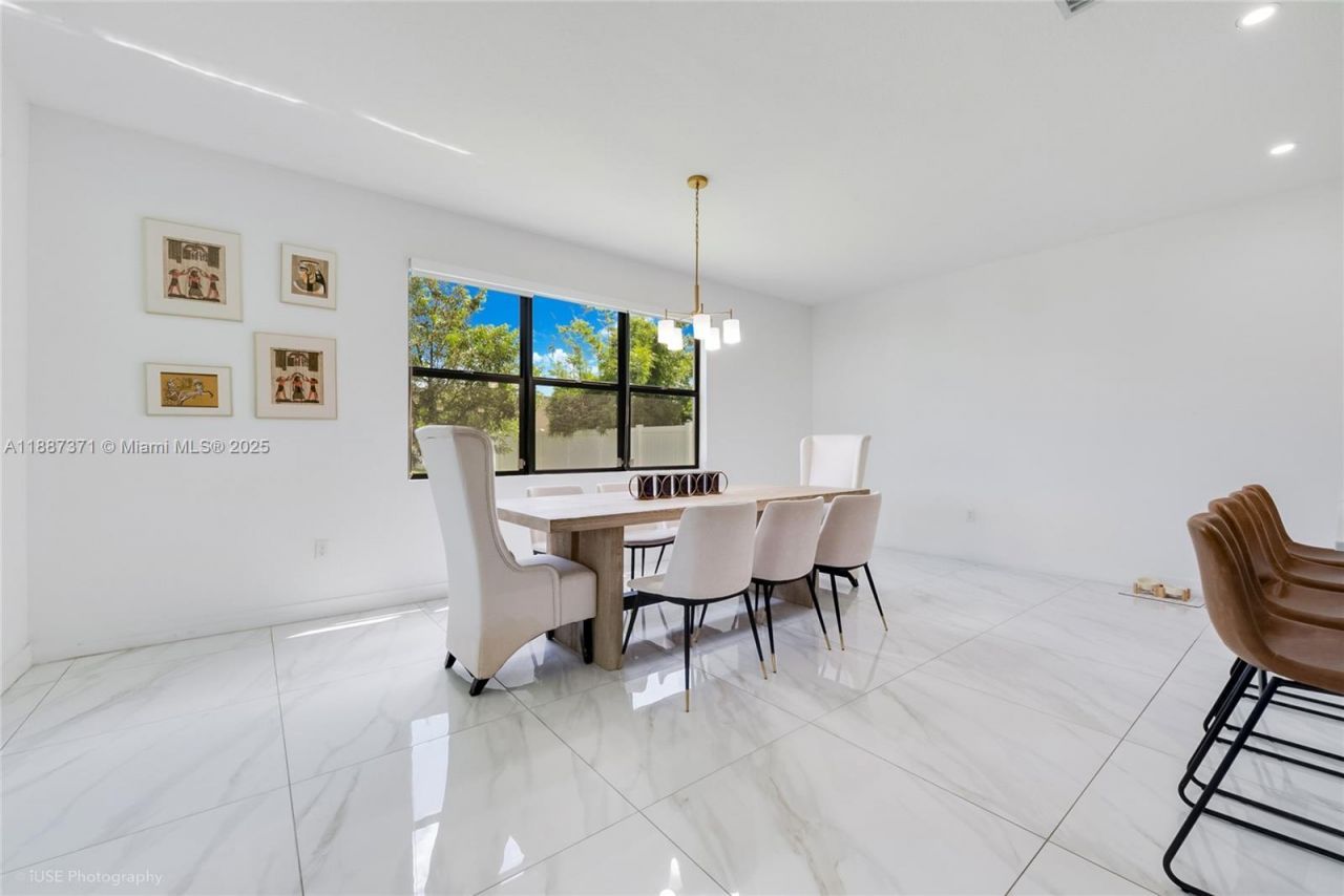 23241 SW 107th Ave, Miami, FL 33032 Photo