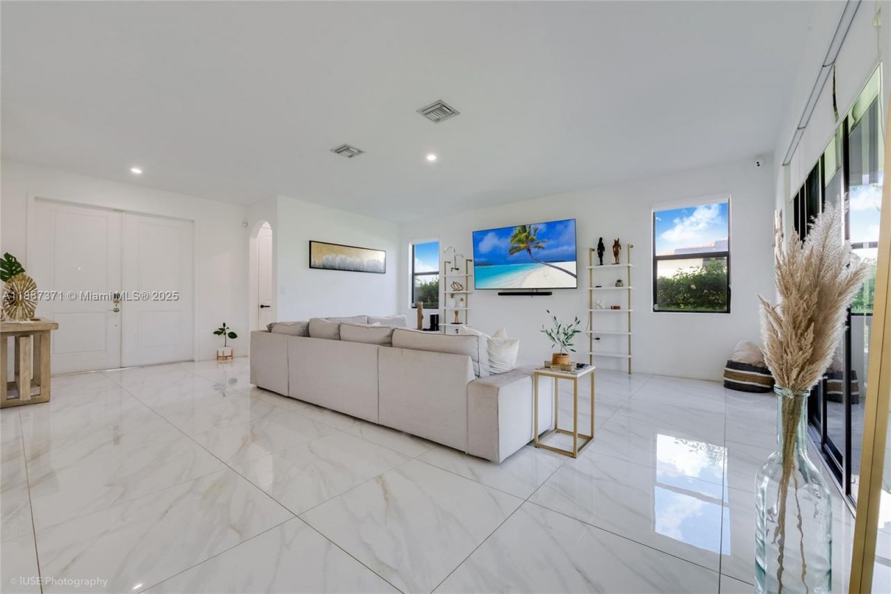 23241 SW 107th Ave, Miami, FL 33032 Photo