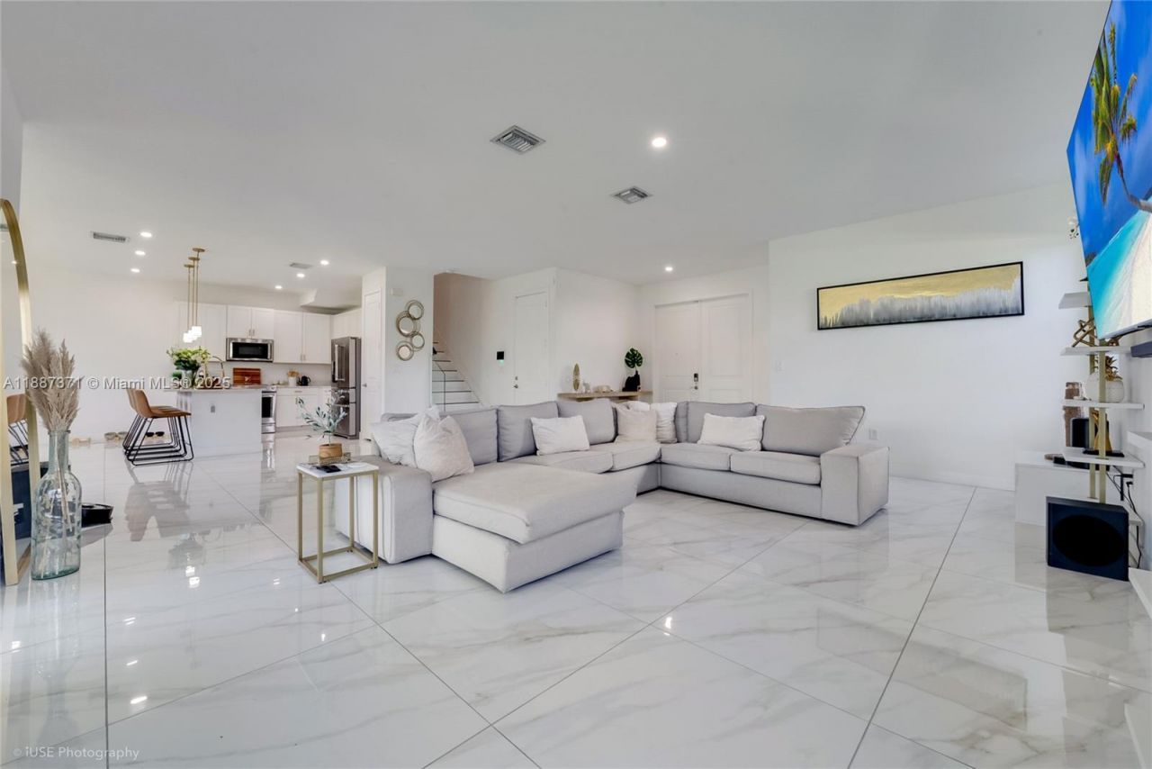 23241 SW 107th Ave, Miami, FL 33032 Photo