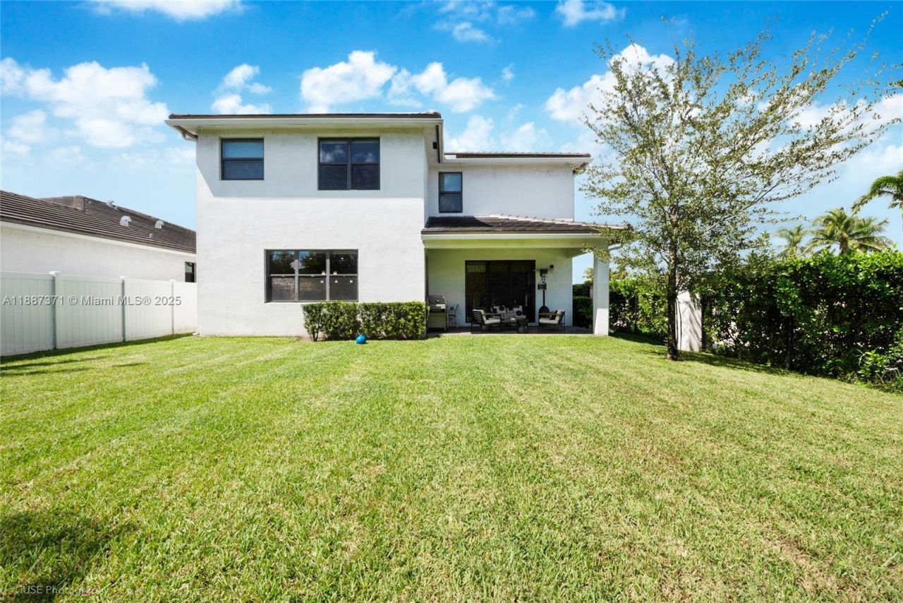 23241 SW 107th Ave, Miami, FL 33032 Photo