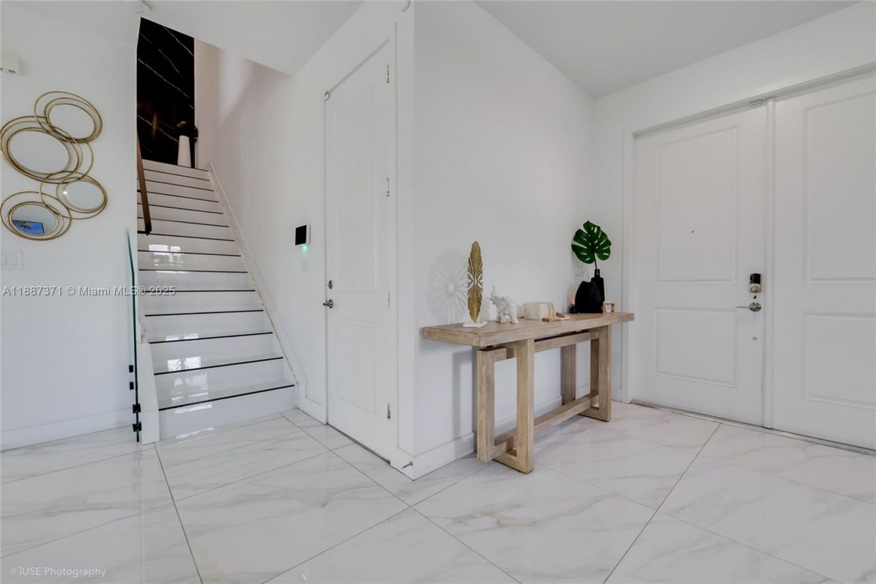 23241 SW 107th Ave, Miami, FL 33032 Photo