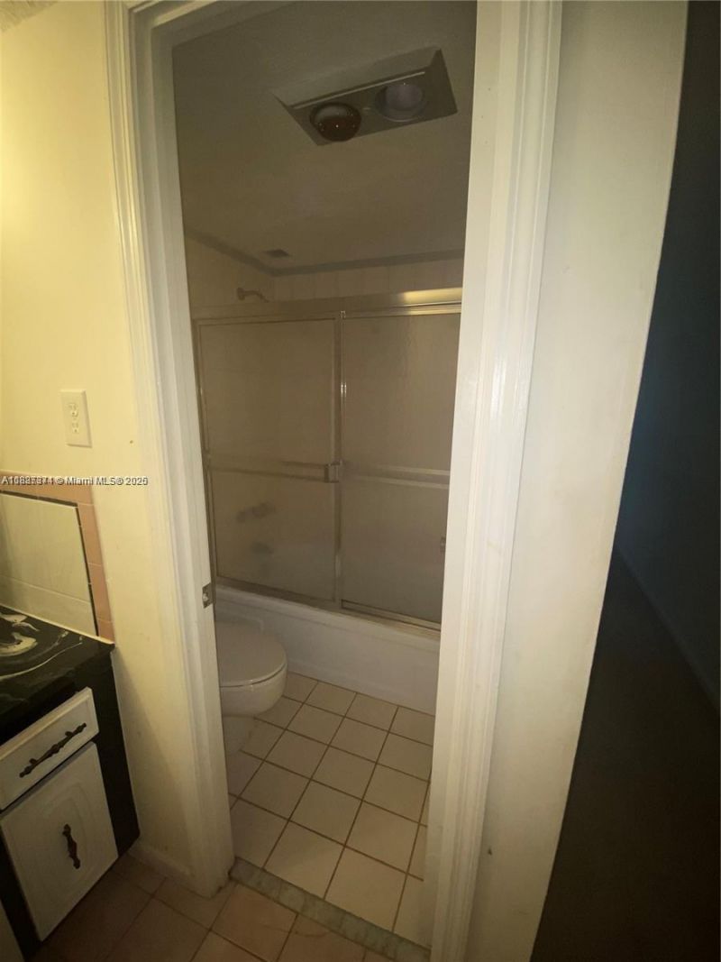 Please Call For Address, Unit 2L, Lauderhill, FL 33319 Photo
