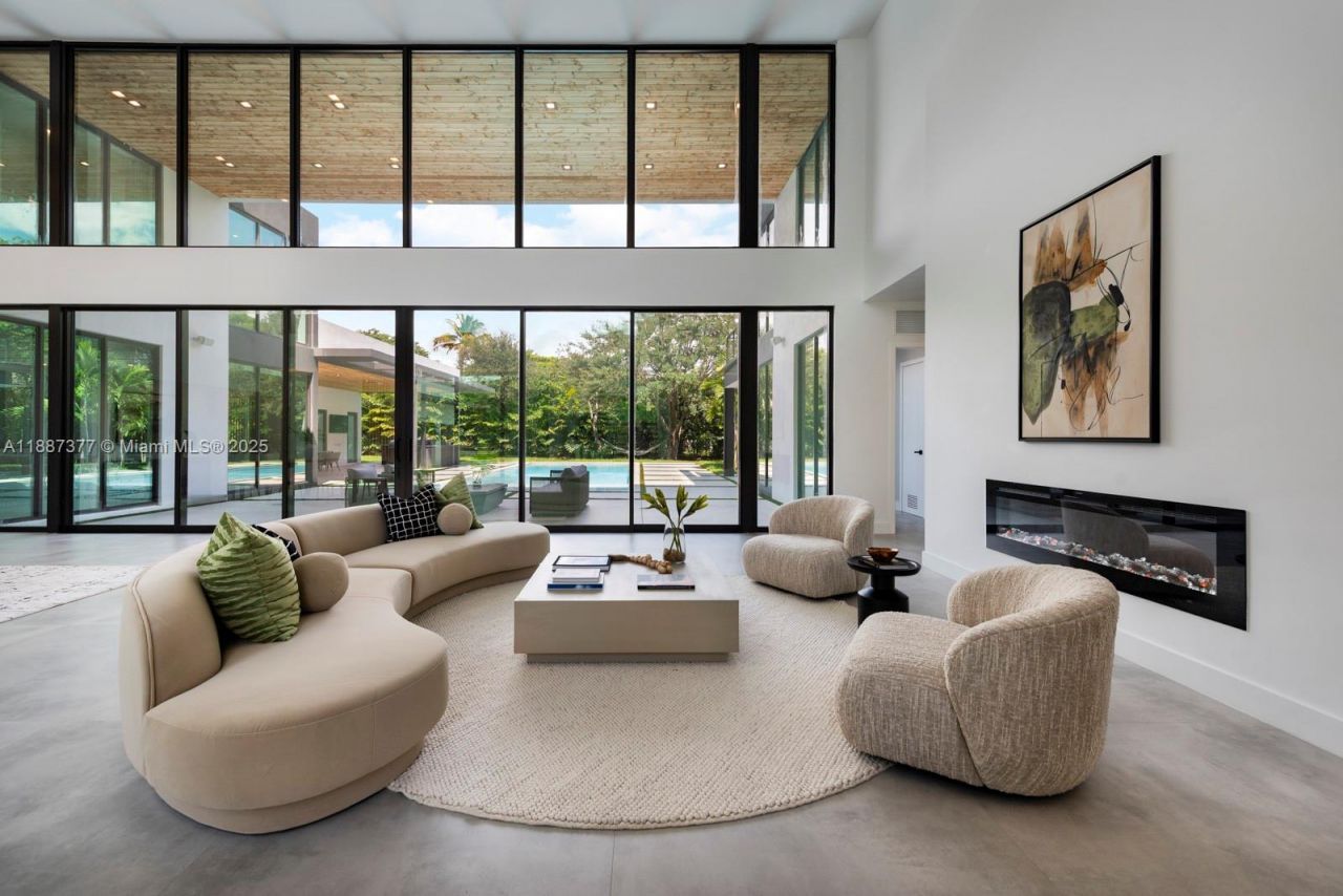 7425 SW 136th St, Pinecrest, FL 33156 Photo