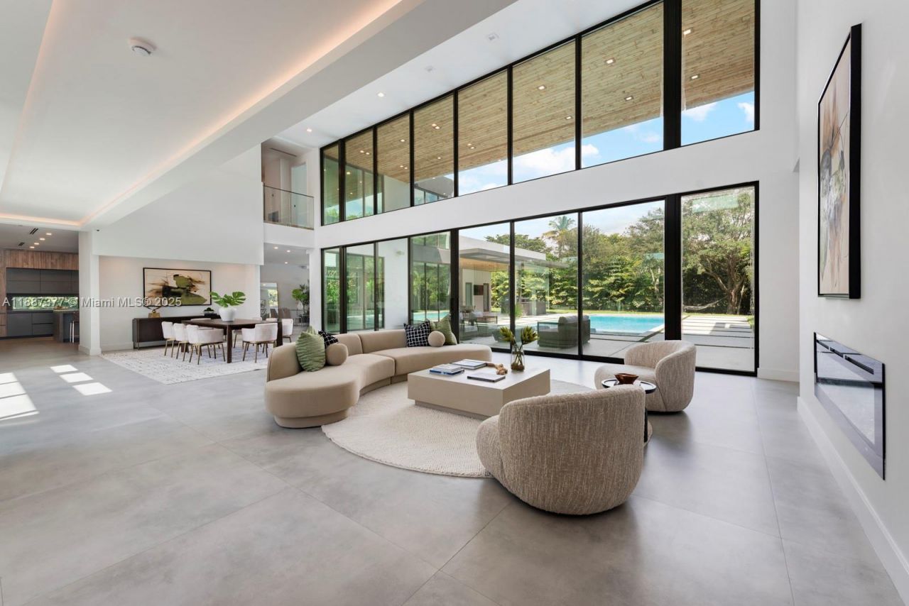 7425 SW 136th St, Pinecrest, FL 33156 Photo