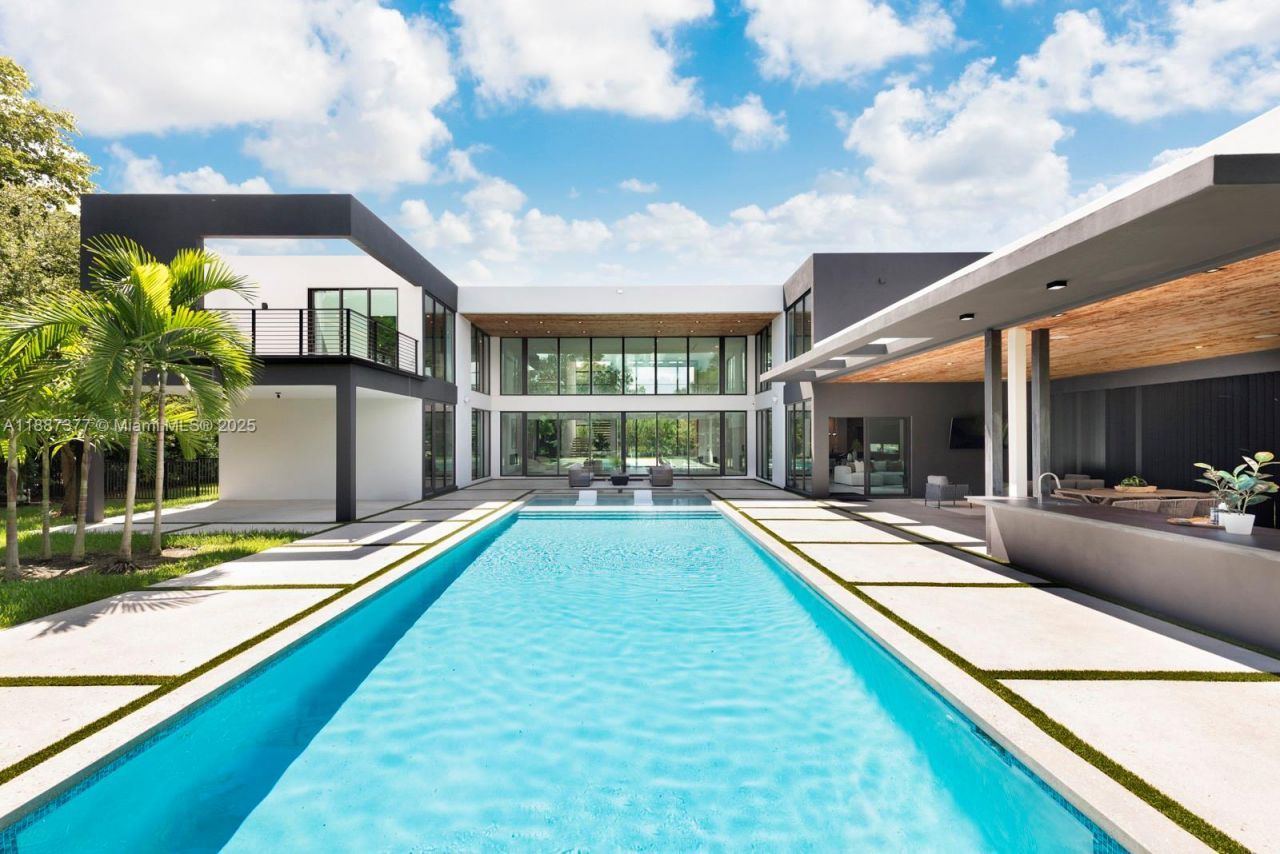 7425 SW 136th St, Pinecrest, FL 33156 Photo