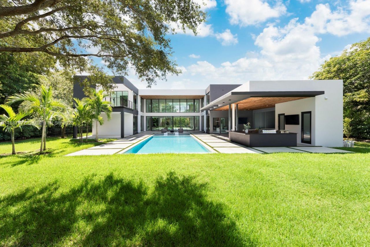 7425 SW 136th St, Pinecrest, FL 33156 Photo