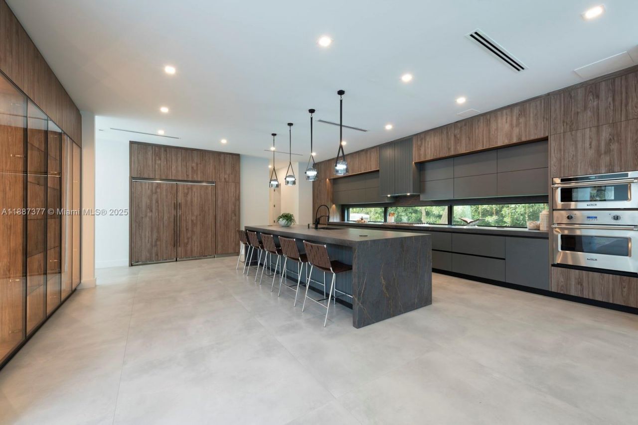 7425 SW 136th St, Pinecrest, FL 33156 Photo