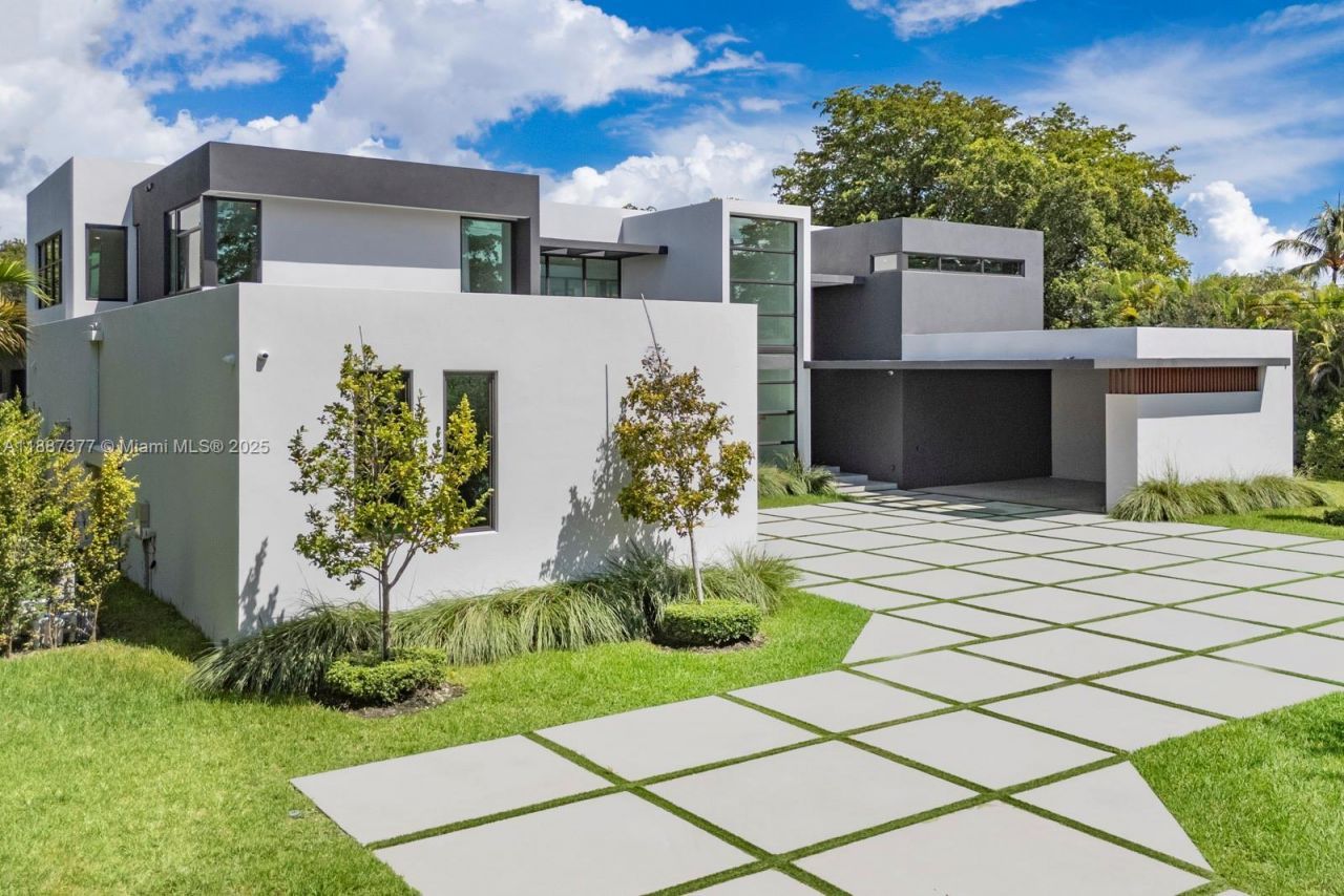 7425 SW 136th St, Pinecrest, FL 33156 Photo