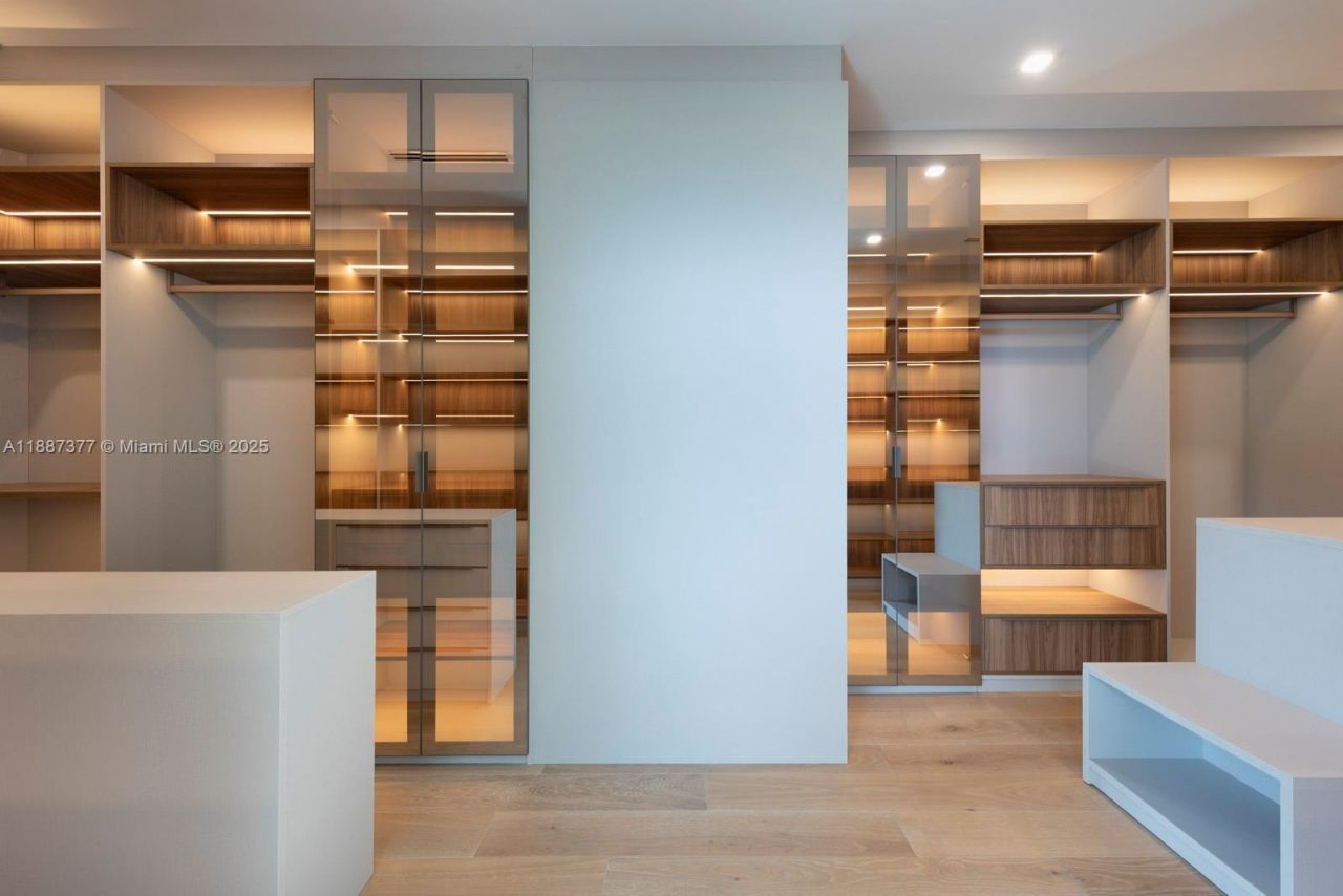 7425 SW 136th St, Pinecrest, FL 33156 Photo