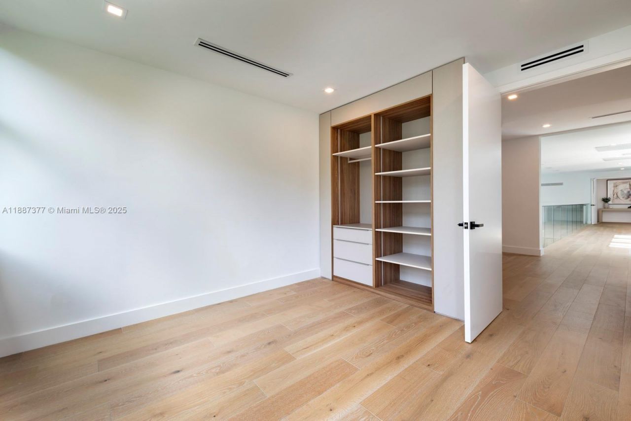 7425 SW 136th St, Pinecrest, FL 33156 Photo