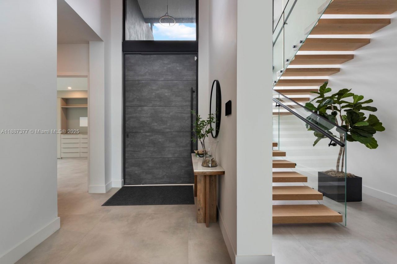 7425 SW 136th St, Pinecrest, FL 33156 Photo