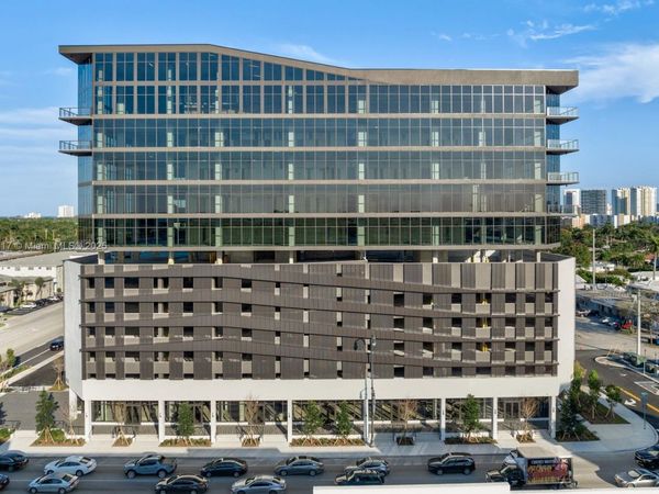 800 N Federal Hwy, Unit 901, Hallandale Beach, FL 33009