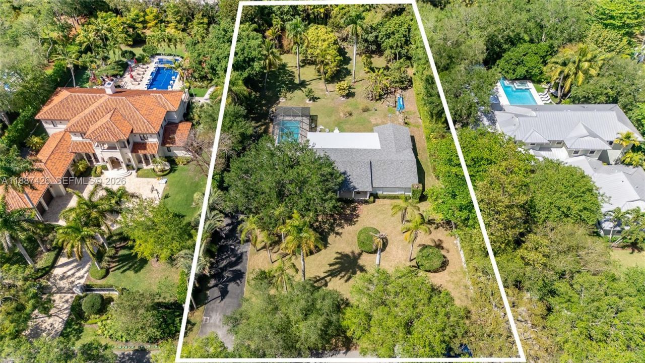 7485 SW 122nd St, Pinecrest, FL 33156 Photo