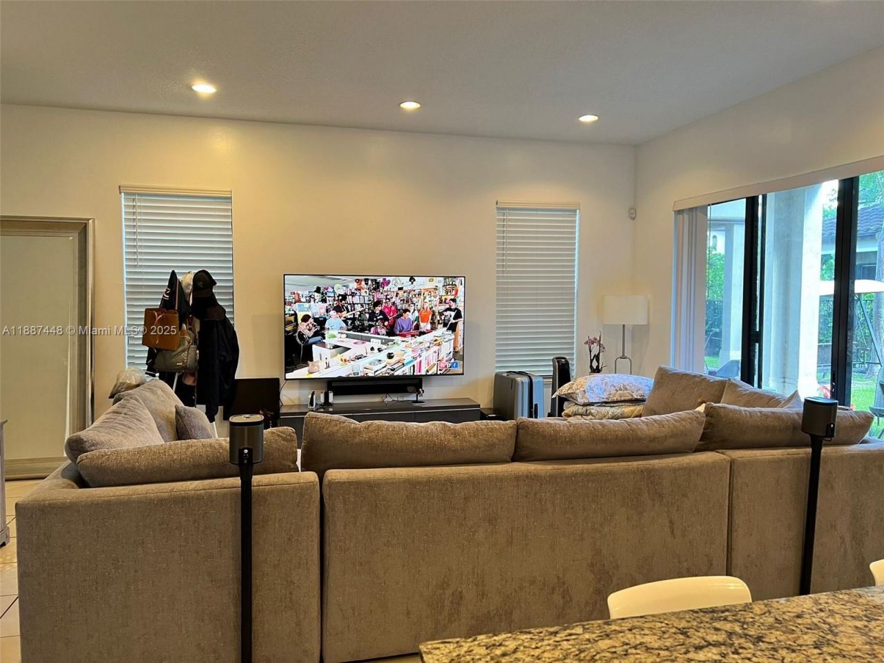 3214 W 97th St, Hialeah, FL 33018 Photo