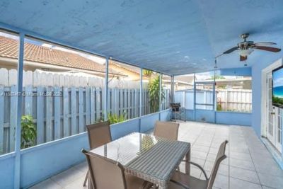 3251 W 70th St, Hialeah, FL 33018 Photo