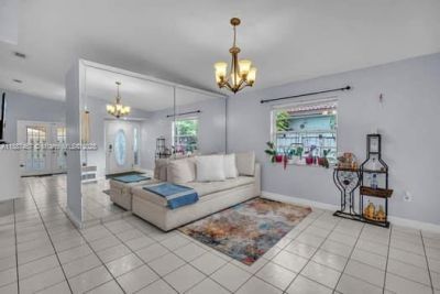 3251 W 70th St, Hialeah, FL 33018 Photo