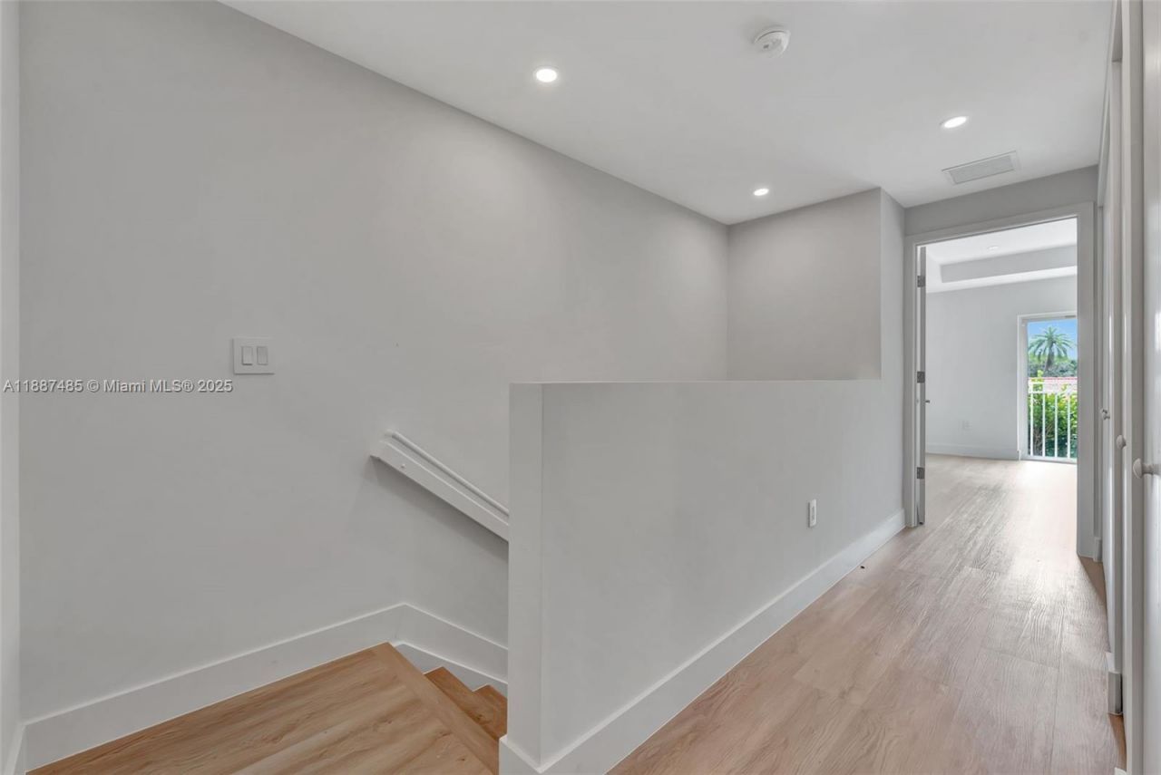 1559 NW 94th Way, Unit 08, Coral Springs, FL 33071 Photo