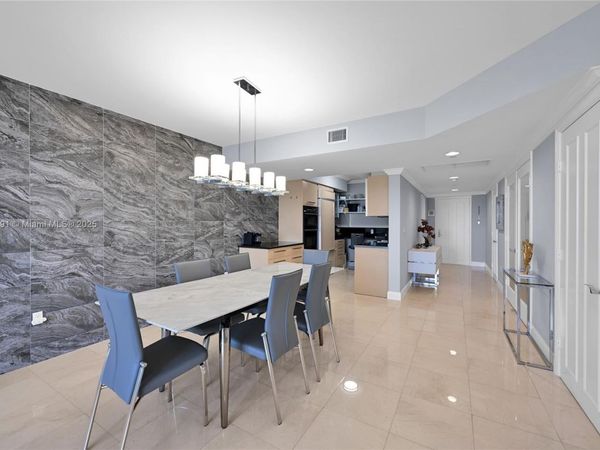 1850 S OCEAN DR, Unit 1507, Hallandale Beach, FL 33009