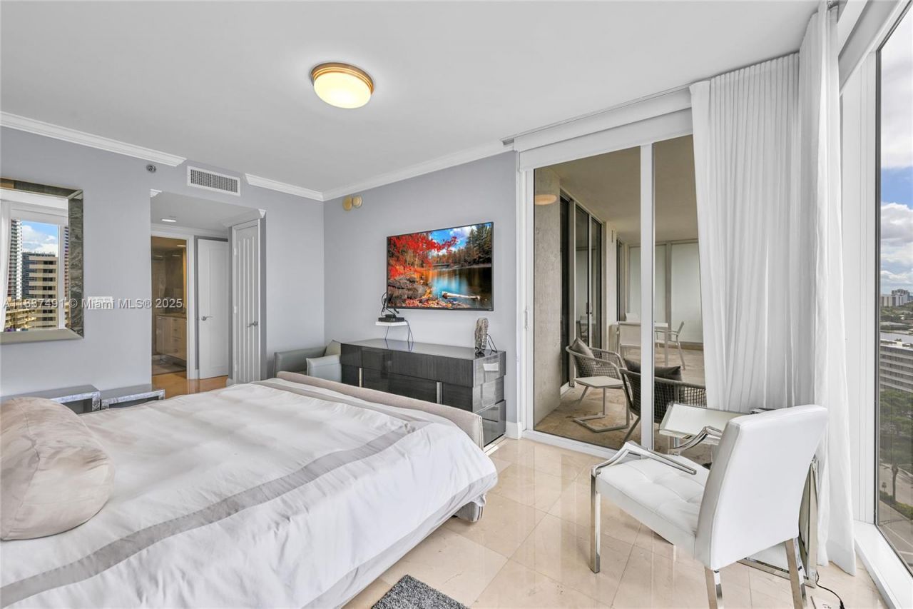 1850 S Ocean Dr, Unit 1507, Hallandale Beach, FL 33009 Photo