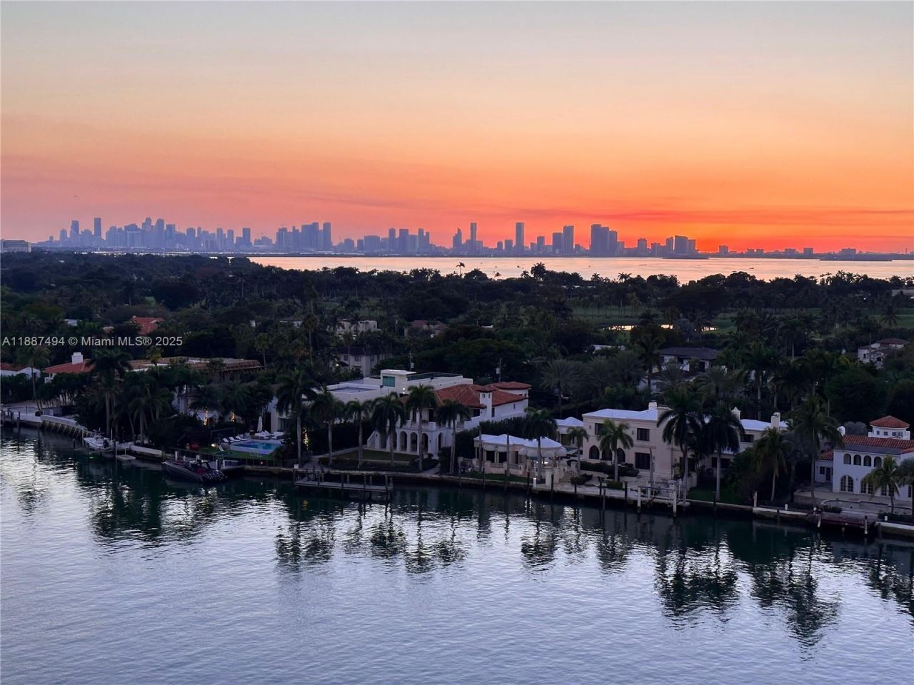 5700 Collins Ave, Unit 12E, Miami Beach, FL 33140 Photo