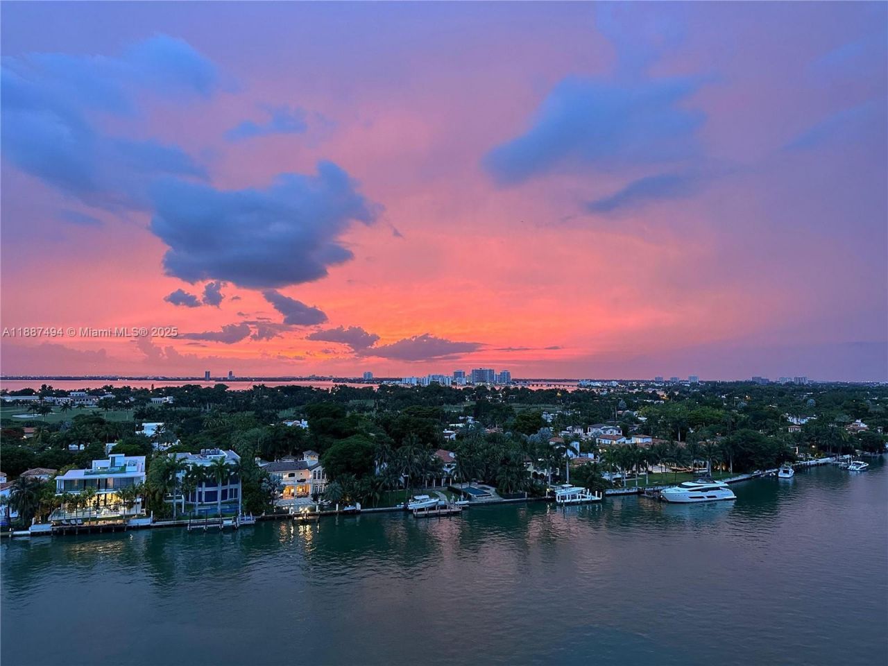 5700 Collins Ave, Unit 12E, Miami Beach, FL 33140 Photo