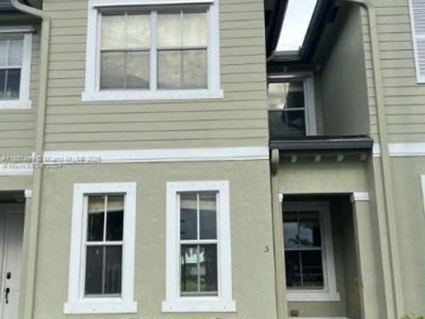 205 SE 29th Ter, Unit 5, Homestead, FL 33033