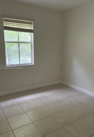 205 SE 29th Ter, Unit 5, Homestead, FL 33033 Photo